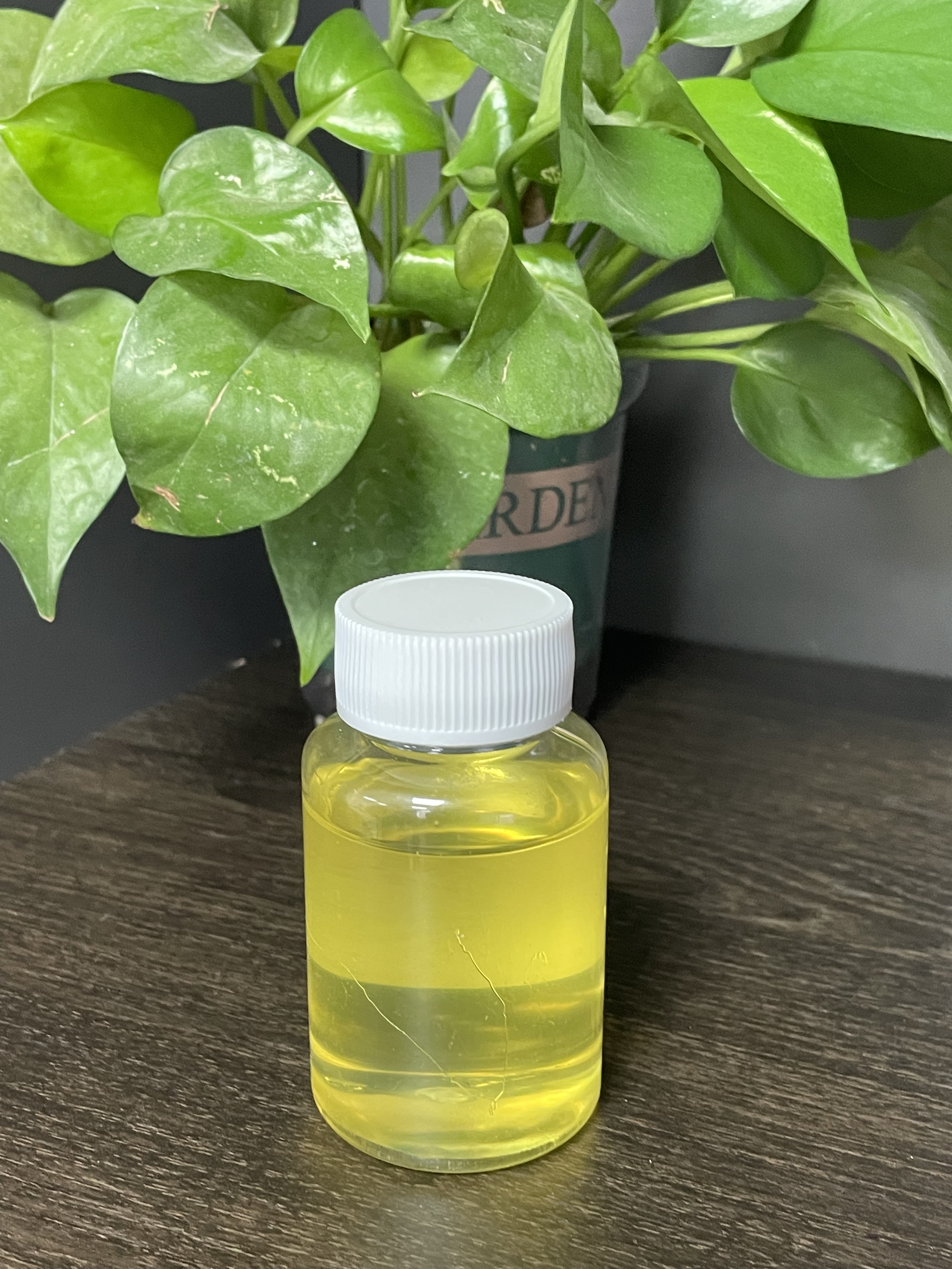 AMINE-HCA™P-1000アンバー粘性液液ダイアミンチェーンエクステンダースプレーシステム用